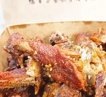 Salt-and-pepper Duck Frame
