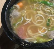Gelang He Rice Noodles