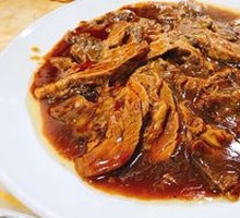 Stewed Beef with Yellow Sauce