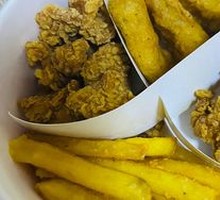 Enjoyment Small Dish Four-Platter
