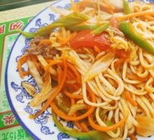 Beef Stir-Fried Noodles