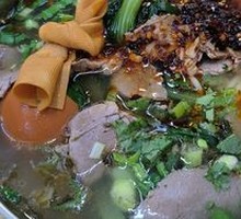 Jingpin Beef Noodles with Tender Meat