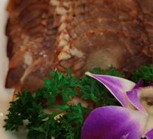 Sauce-Flavored Beef