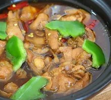 Stewed Chicken with Brown Sauce
