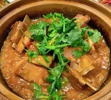 Braised Spare Ribs in Clay Pot