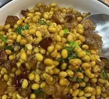 Braised Pork Skin with Bean Sprouts