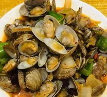 Spicy Stir-Fried Clams