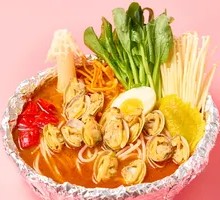 Popular Sweet and Spicy Clam Noodles