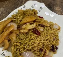 Stir-Fried Instant Noodles