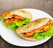 Braised Pork Belly in Flatbread