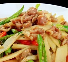 Spicy Potato and Pork Slices