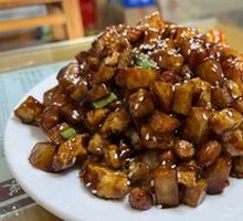 Stir-Fried Chicken with Sauce