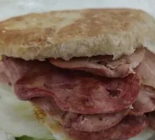 Beef-filled flatbread