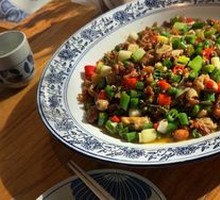 Chongqing Intestine and Chicken