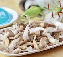 Enoki Mushroom