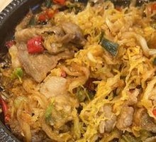 Braised Pork Belly with Sour Cabbage