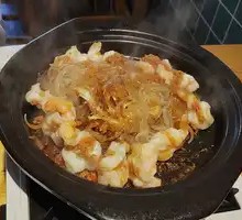 Garlic Shrimp with Rice Noodles