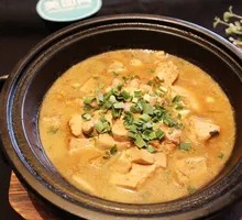 Braised Tofu in Clay Pot