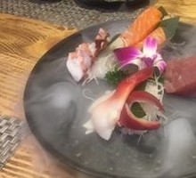 Assorted Sashimi Platter