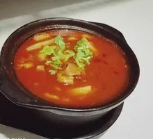 Stewed Beef with Tomato in Clay Pot