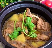 Braised Spare Ribs in Clay Pot