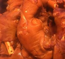 Braised Lamb Trotters and Fried Shrimp
