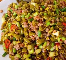 Sour Pickled Beans with Minced Pork