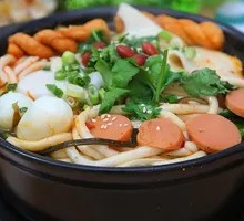 Braised Lamb with Potato Noodles in Clay Pot