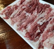 Fresh Hand-Cut Lamb Leg