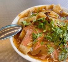 Fried Rice Noodles with Crispy Tofu