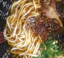 Chicken Leg Noodles with Mushrooms