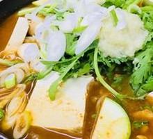Military-style Hot Pot
