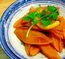 Crisp Radish Salad