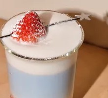 Strawberry Cloud Dessert