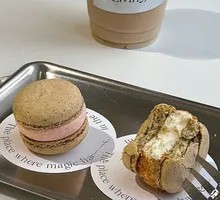 Macaron (4 Flavors)