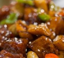 黑蒜子牛肉粒