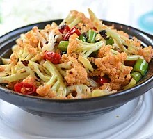 Spicy Stir-Fried Organic Cauliflower