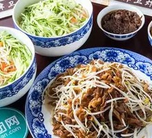 香辣肉丁炸酱面