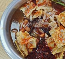 招牌干捞螺蛳粉