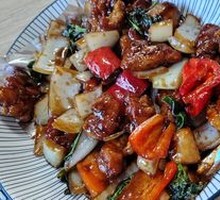 Taiwanese Three-Cup Chicken
