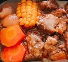 Golden Beef Brisket and Potato Rice
