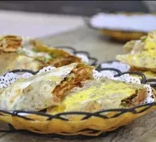 Double Egg Fruit Pancake