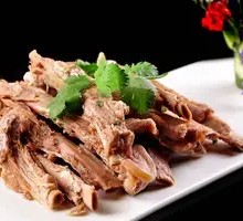 Hand-grabbed Lamb Ribs