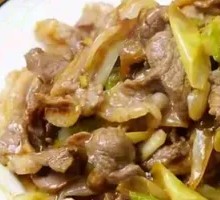 Scallion Stir-Fried Meat Rice Bowl