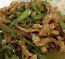 Green Pepper and Tofu Shreds Rice Bowl