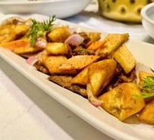Spiced Flatbread Stir-Fry with Meat