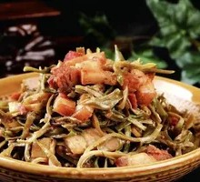 Stewed Dried Beans with Pork