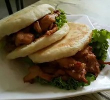 Braised Pork Belly Baozi Deluxe