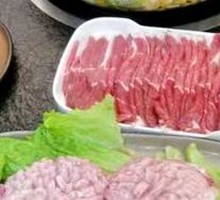 Fresh Hand-Cut Lamb