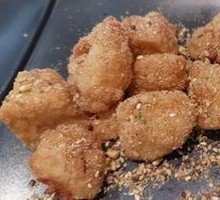 Almond Mushroom